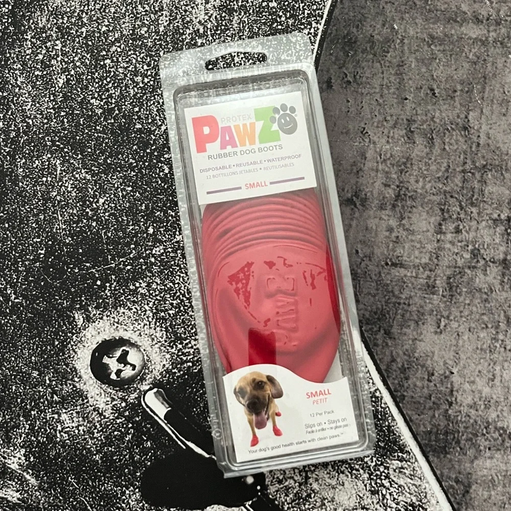 NIB PAWZ Boots
